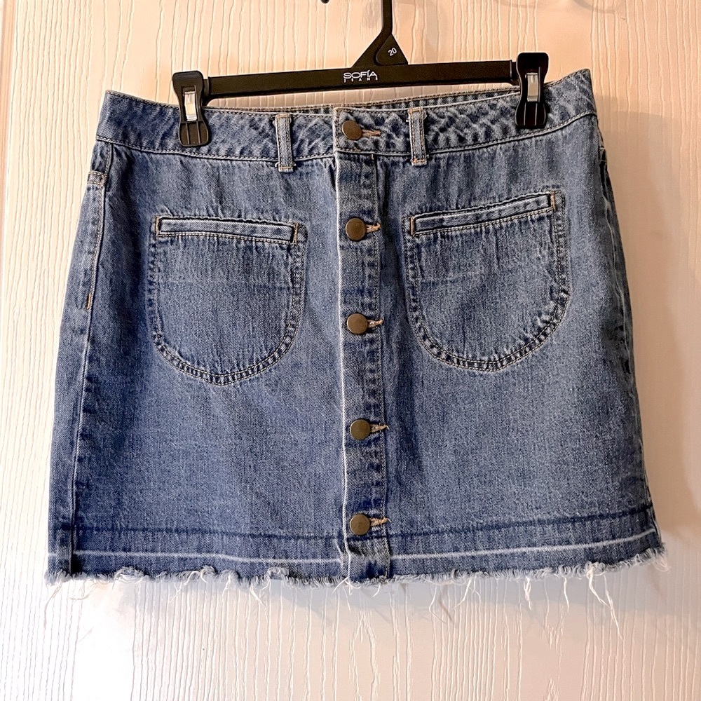 🛍️Forever 21 Medium Blue Mini Skirt Casual